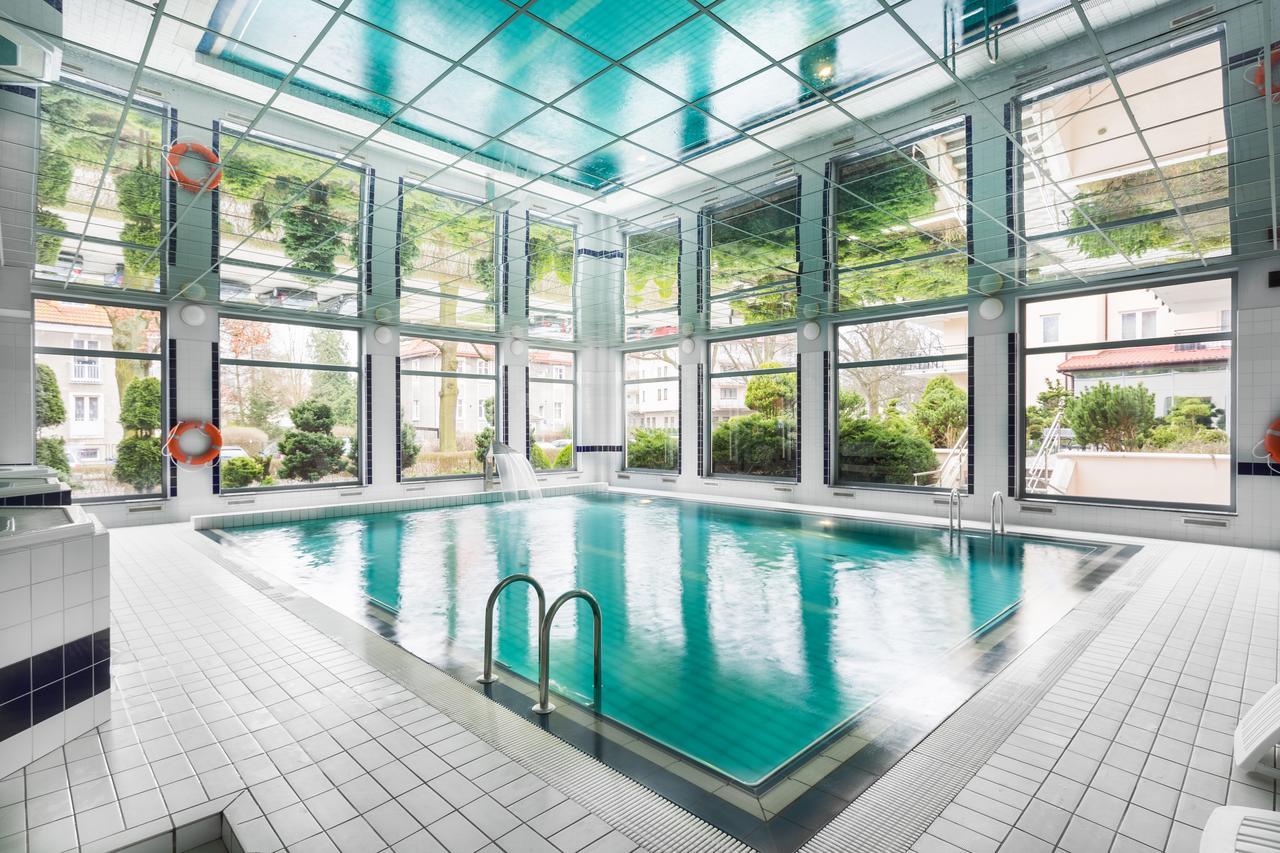Olymp 114 I 120 Z Basenem, Sauna I Jacuzzi W Cenie Колобжег Экстерьер фото