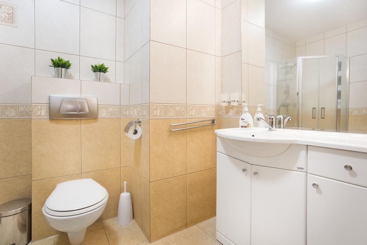 Olymp 114 I 120 Z Basenem, Sauna I Jacuzzi W Cenie Колобжег Экстерьер фото